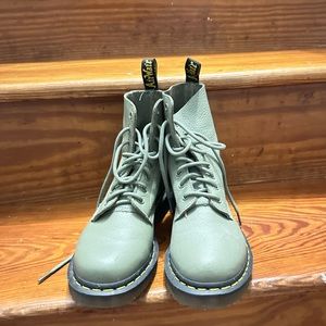 Dr. Martens Women's 1460 Pascal Boots